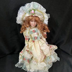 Heritage signature collection Vintage porcelain Lady Lillian doll